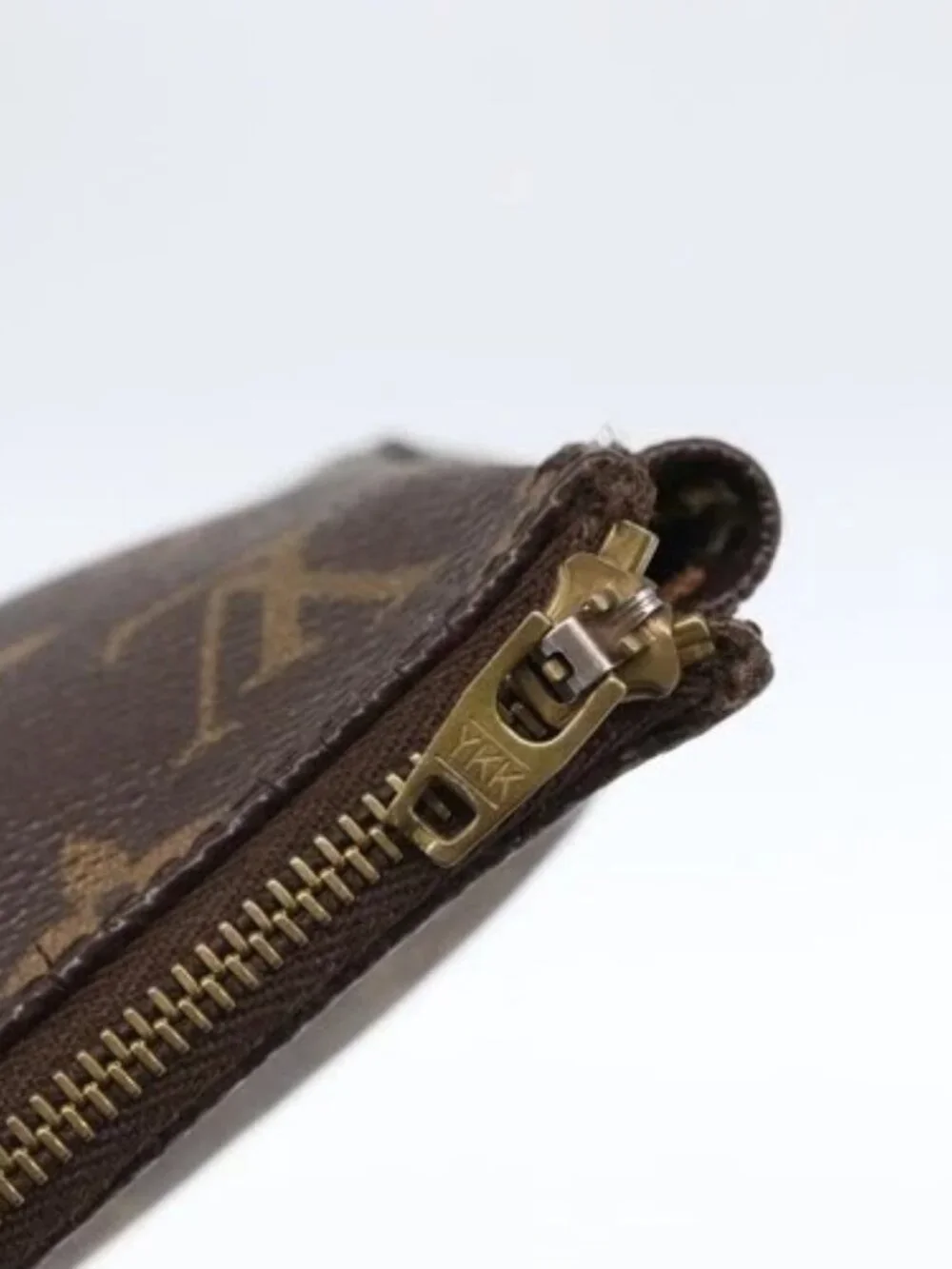 LOUIS VUITTON Monogram Pochette Accessoires Pouch M51980 LV Auth 169819